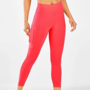 Fabletics High-Waisted Capri